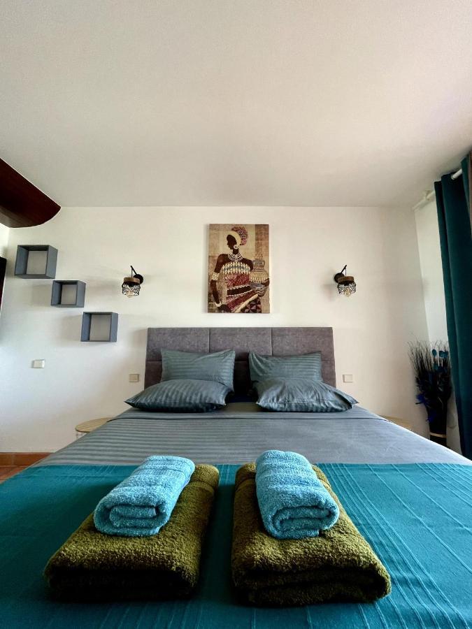 Chez Valerie Et Pascal Apartment ลา ทรินิเต ภายนอก รูปภาพ